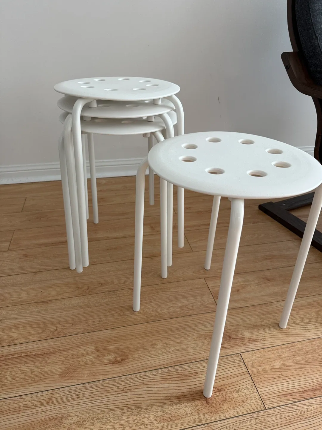 MELLTORP white table + 4 stall image indicator(3)