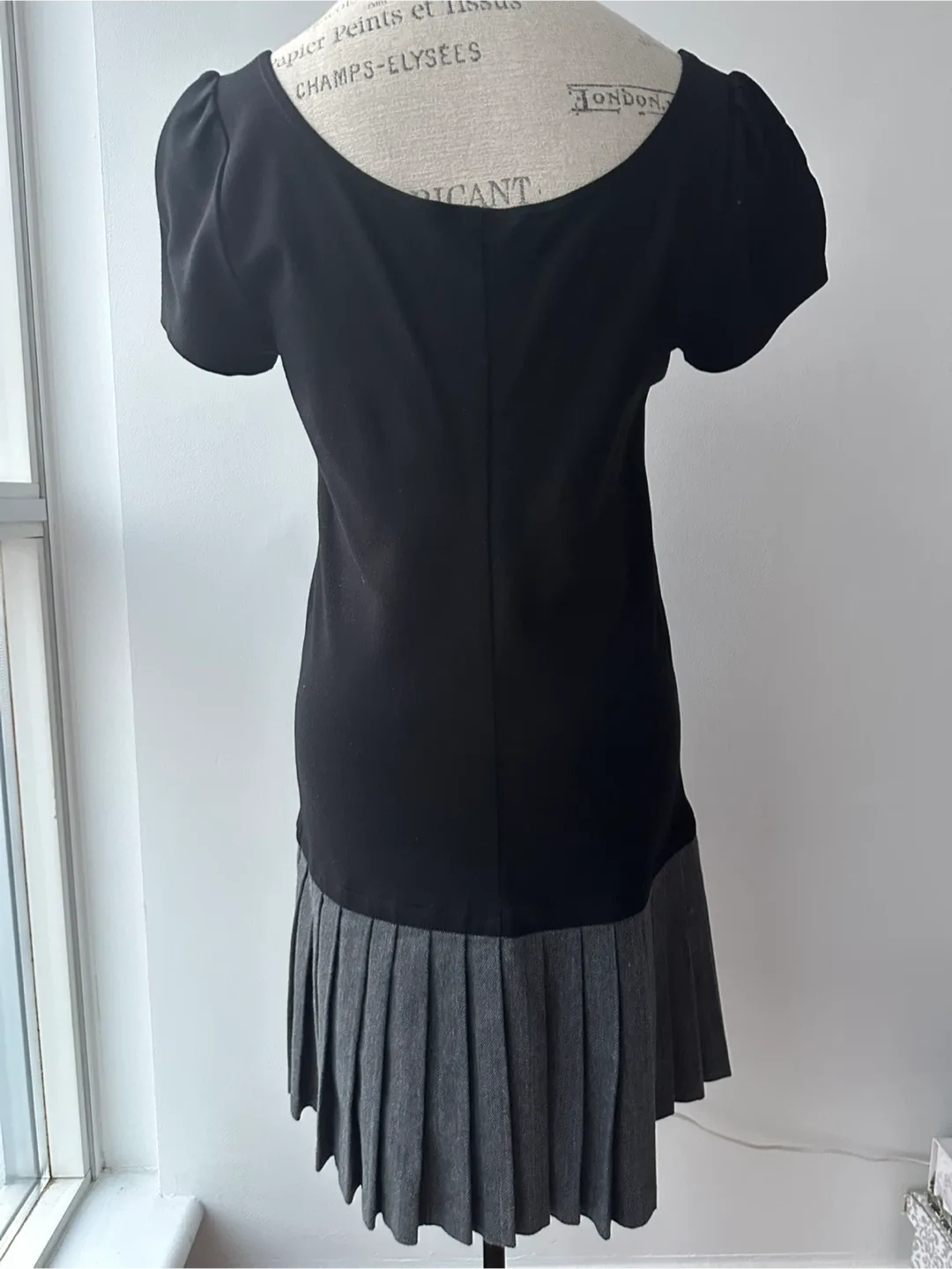 Theory Black & Grey Pleated Dress image indicator(2)