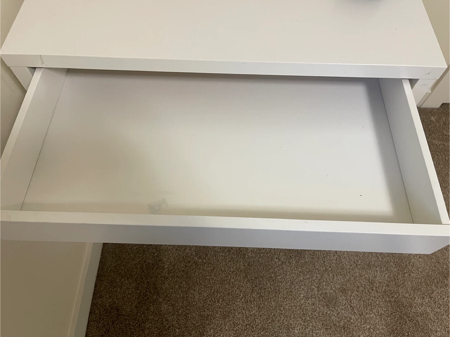 Desk and Chair - White - photo 2