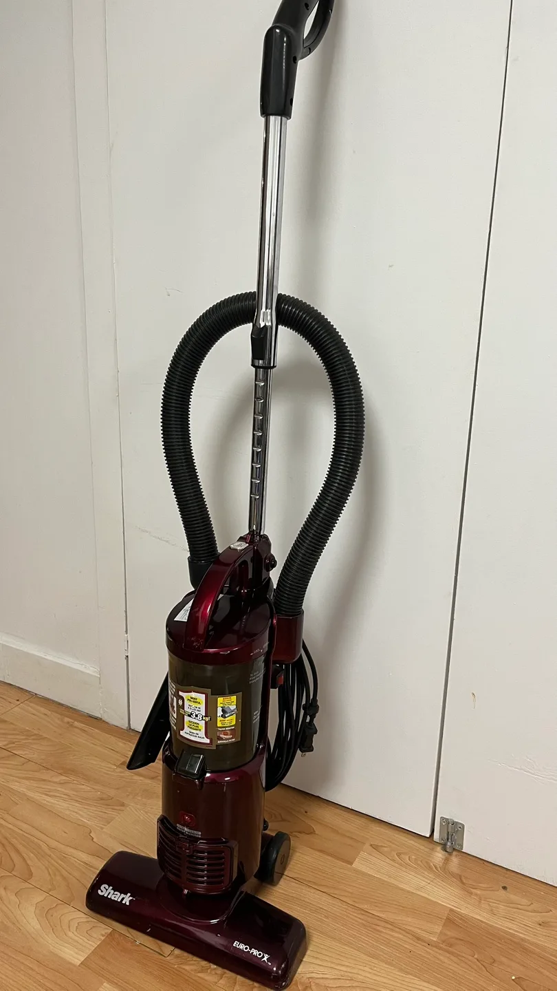 Shark Euro-Pro XL Vacuum thumbnail