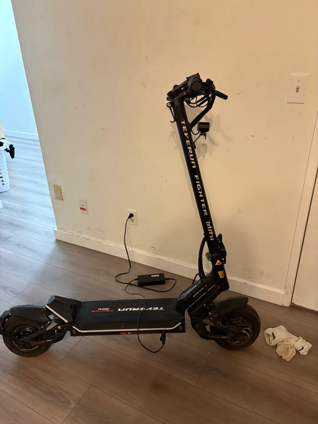 Teverun Fighter Mini plus Electric Scooter image indicator(2)