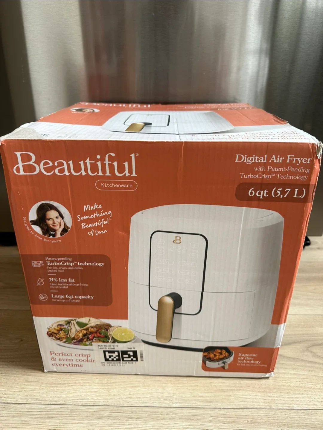 Beautiful 6qt Digital Air Fryer - New in box thumbnail