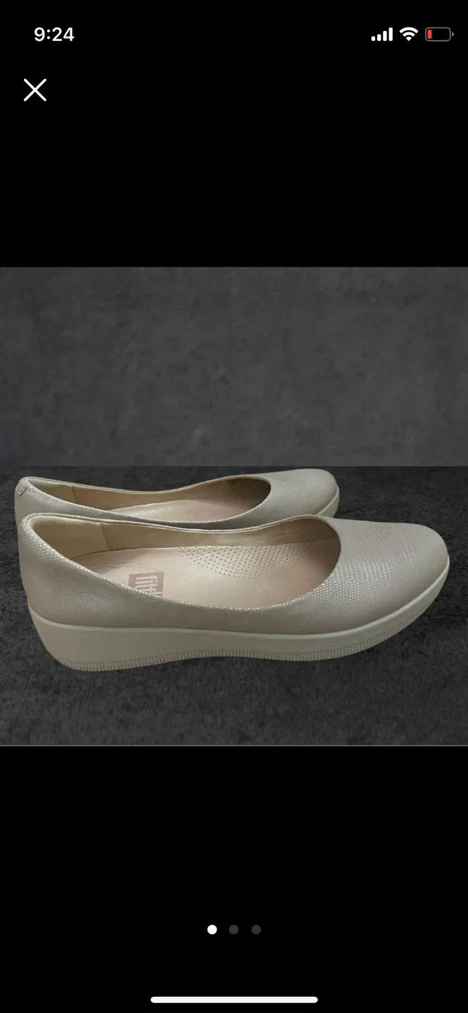 FitFlop Flats - size 6.5 image indicator(3)