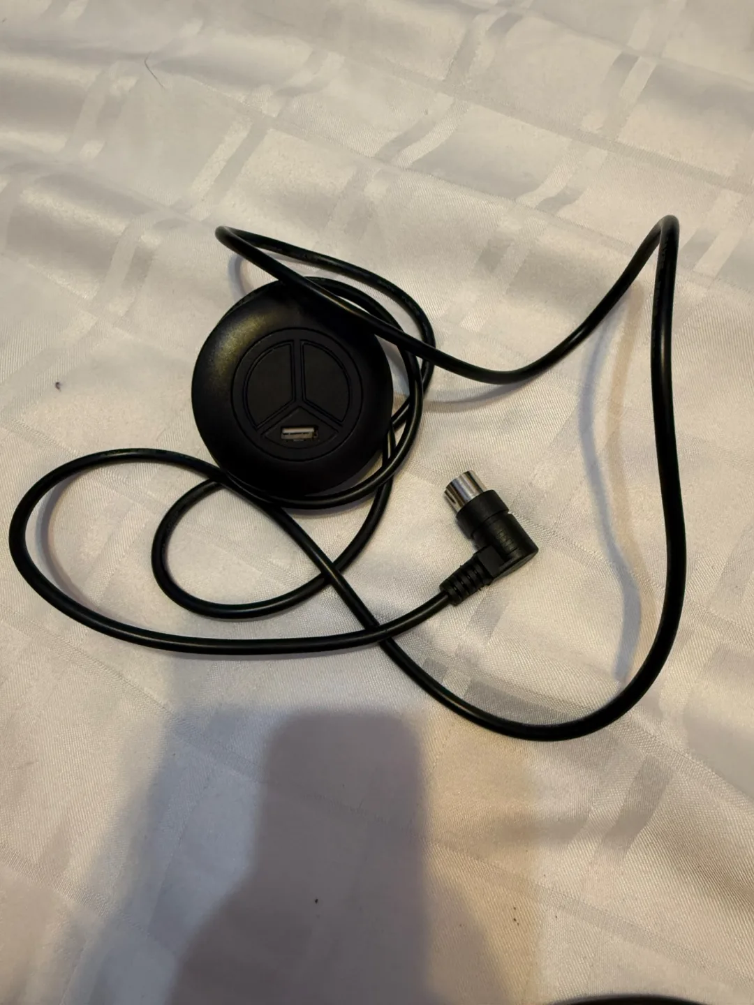 Amazon Re-sell - Electronics image indicator(4)