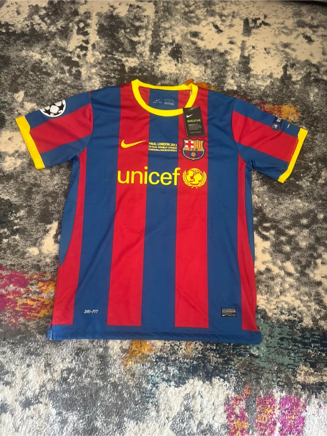 Nike FC Barcelona Messi Jersey Size L