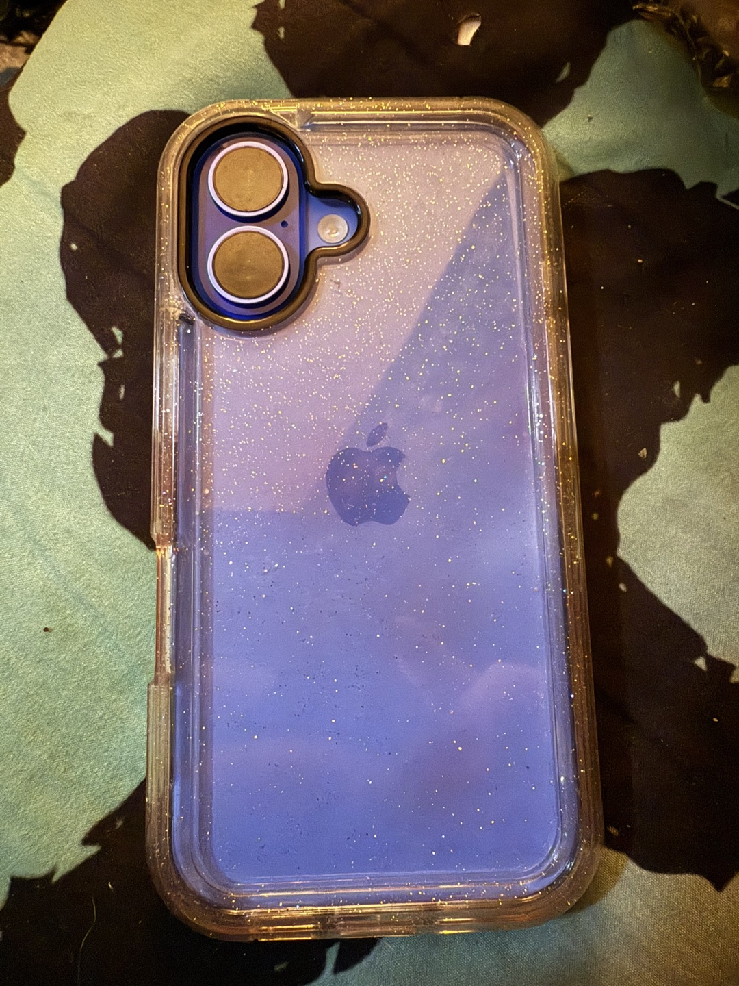 iPhone 16 128GB with Case - photo 2