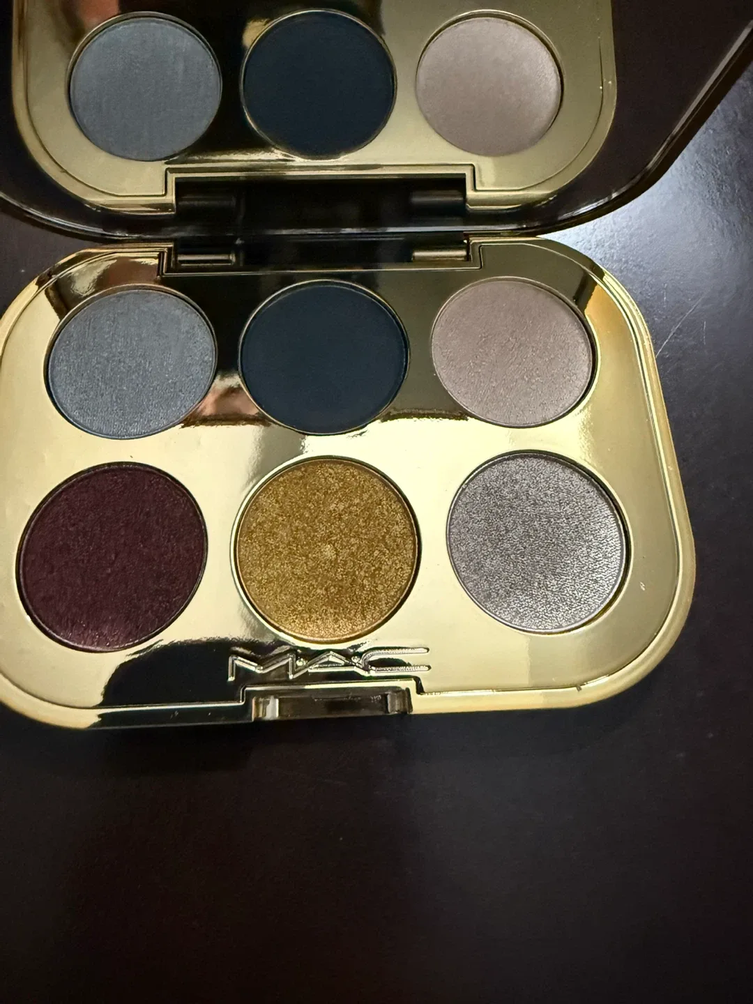 MAC Treasured Eye Shadow Palette x 6 thumbnail