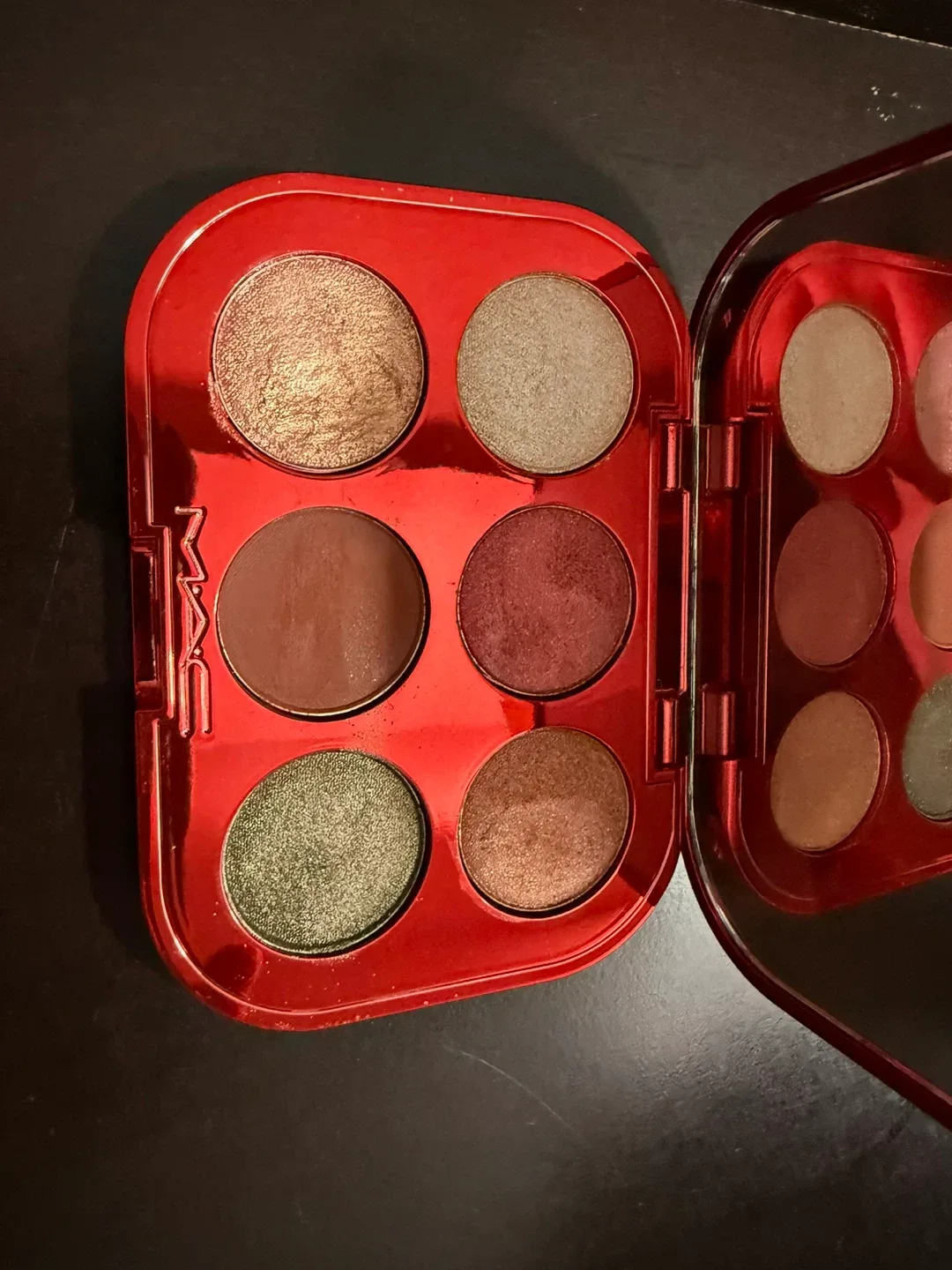 MAC Love struck Luck Eye Shadow Palette thumbnail