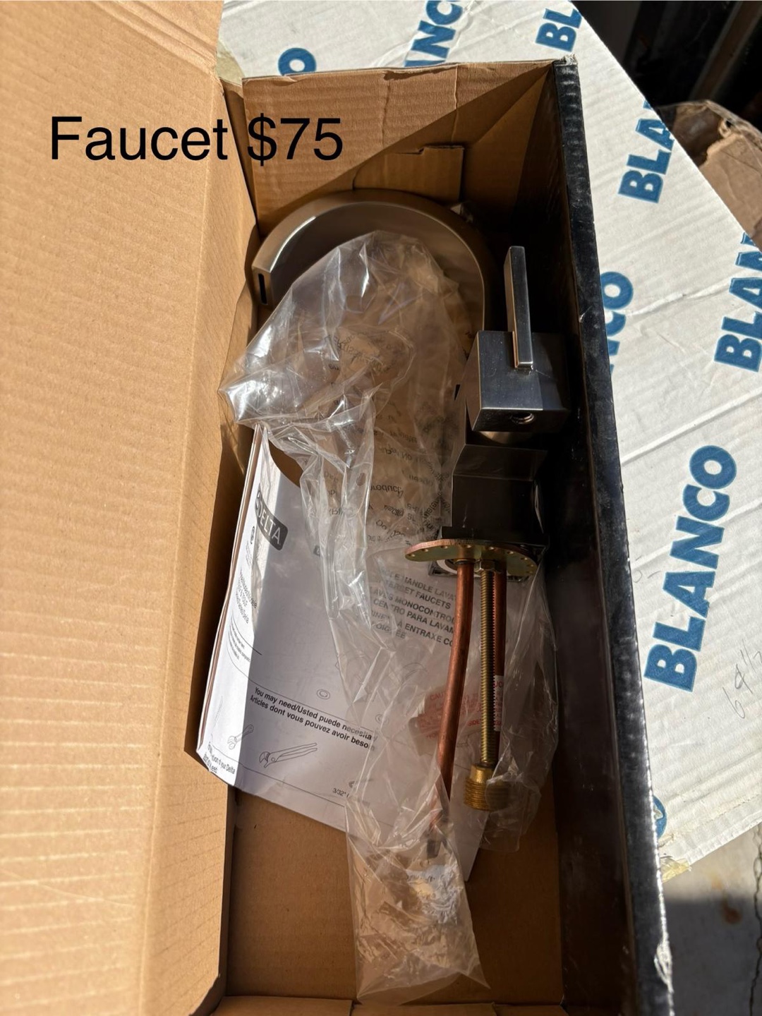 New Delta 553LF-SS Single Handle Lavatory Faucet - New in Box