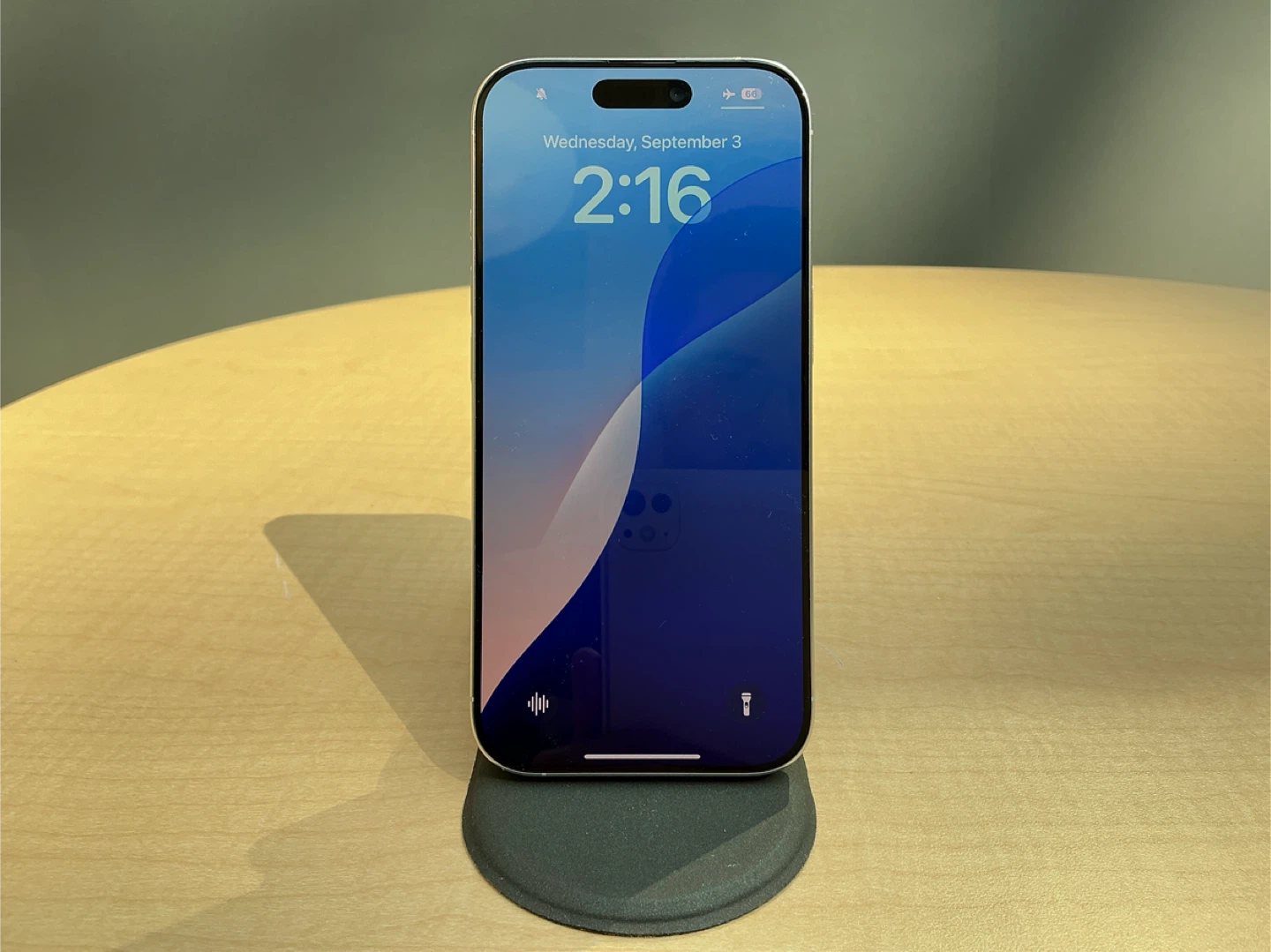 iPhone 16 Pro - 256GB - White Titanium