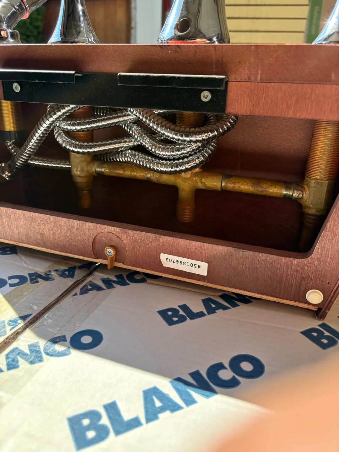 New Display Model Moen Eva Roman Tub Faucet with Handheld image indicator(3)