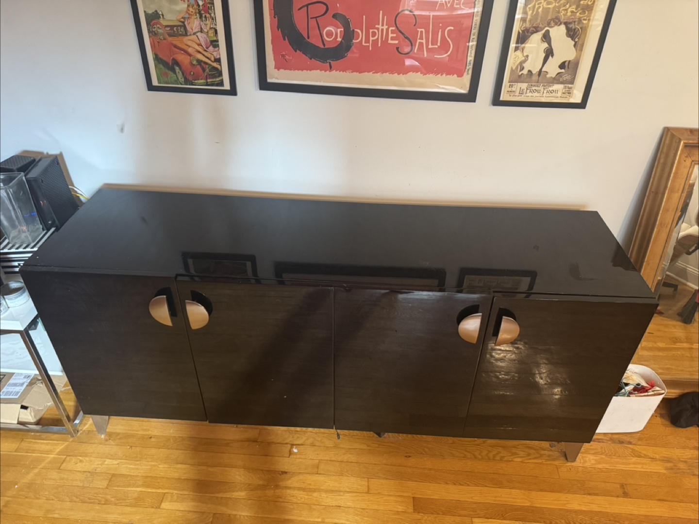 $50 Gorgeous 4 door Chest! - photo 2