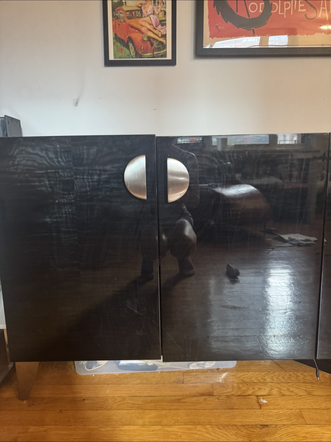 $50 Gorgeous 4 door Chest! - photo 3