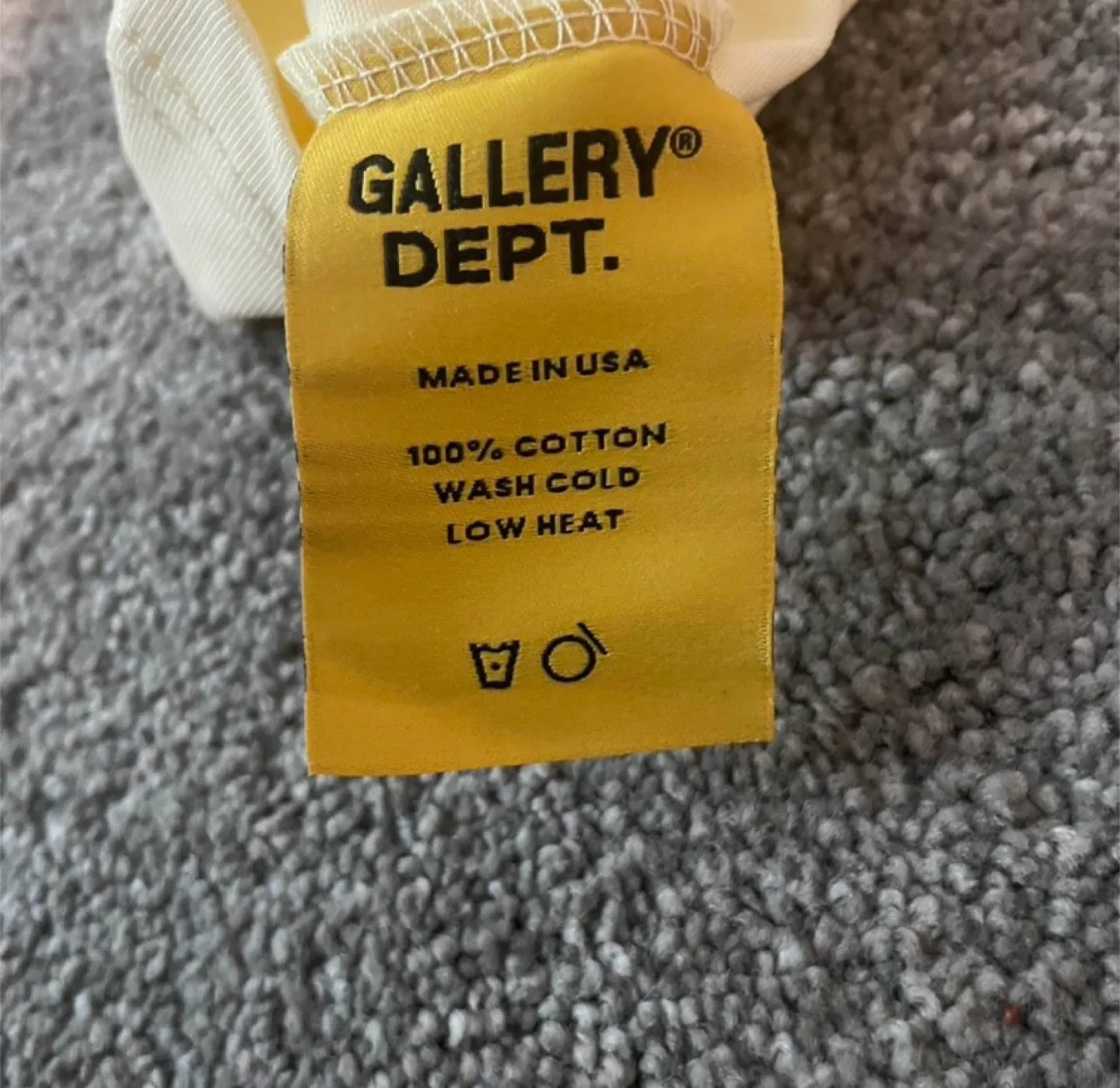 Gallery Dept. Cream Short Sleeve T-Shirt image indicator(2)