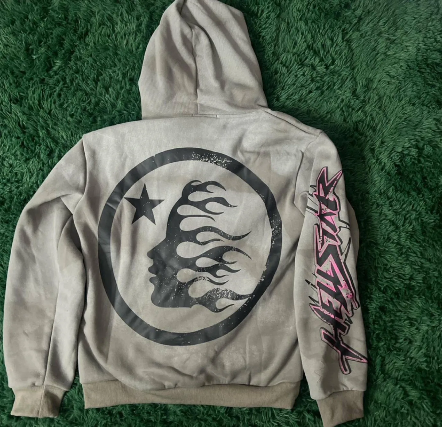Hellstar Records Grey Hoodie Pink Flames Logo image indicator(2)