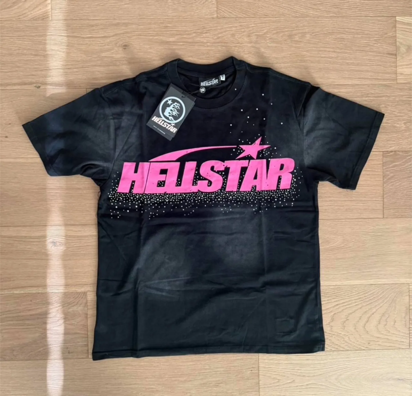 Hellstar Pink Logo Black T-Shirt – NWT thumbnail