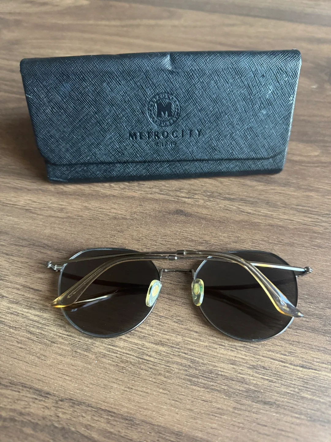 METROCITY Milano Sunglasses with Case image indicator(2)