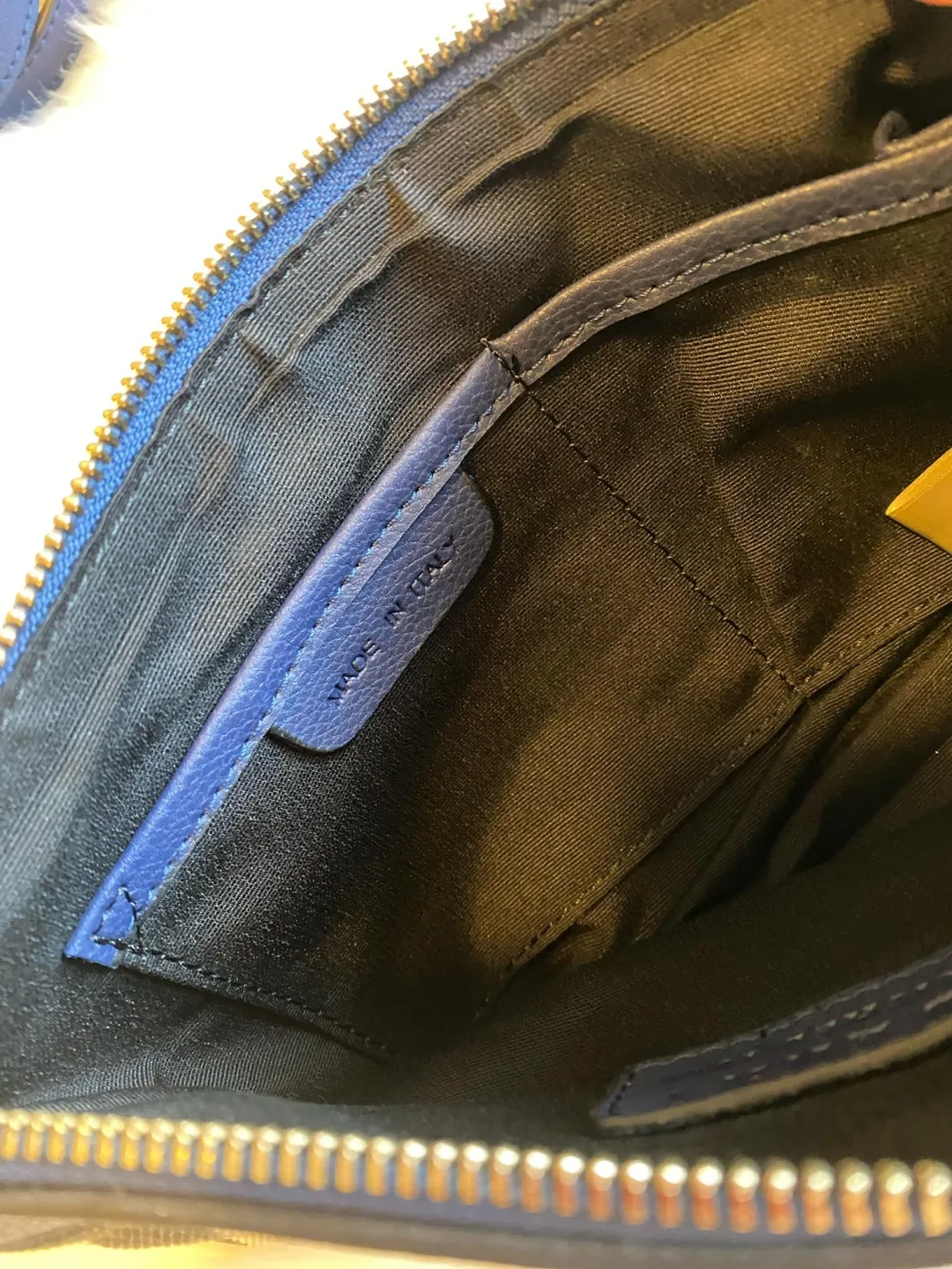 EUC - Coach Madison large Wristlet image indicator(10)