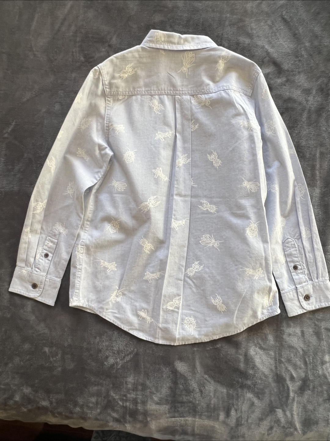 Cat & Jack Button-Down Shirt - Size M (8/10) - photo 2