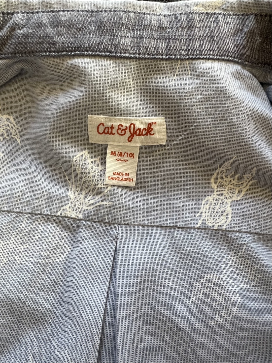 Cat & Jack Button-Down Shirt - Size M (8/10) - photo 4