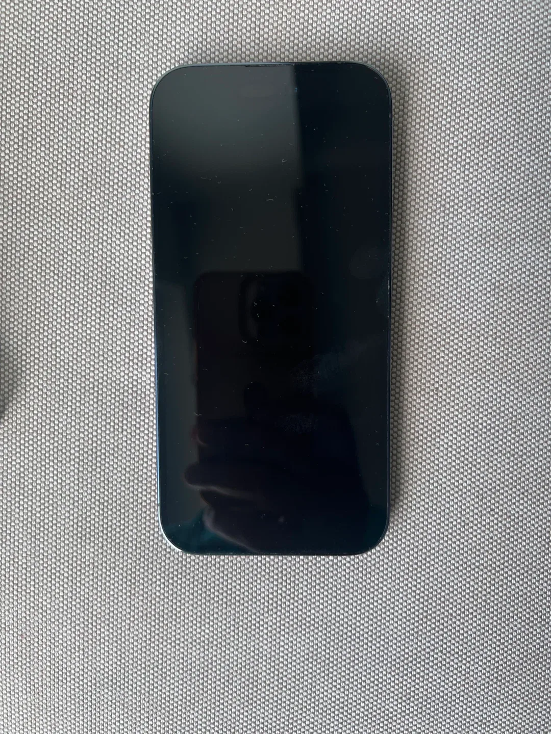 Unlocked iPhone 14 Pro Deep Purple (512gb)+ Cases image indicator(2)