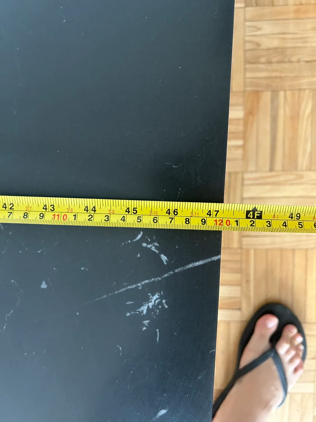 Black marble/ceramic coffee table 120cmx60cm image indicator(5)