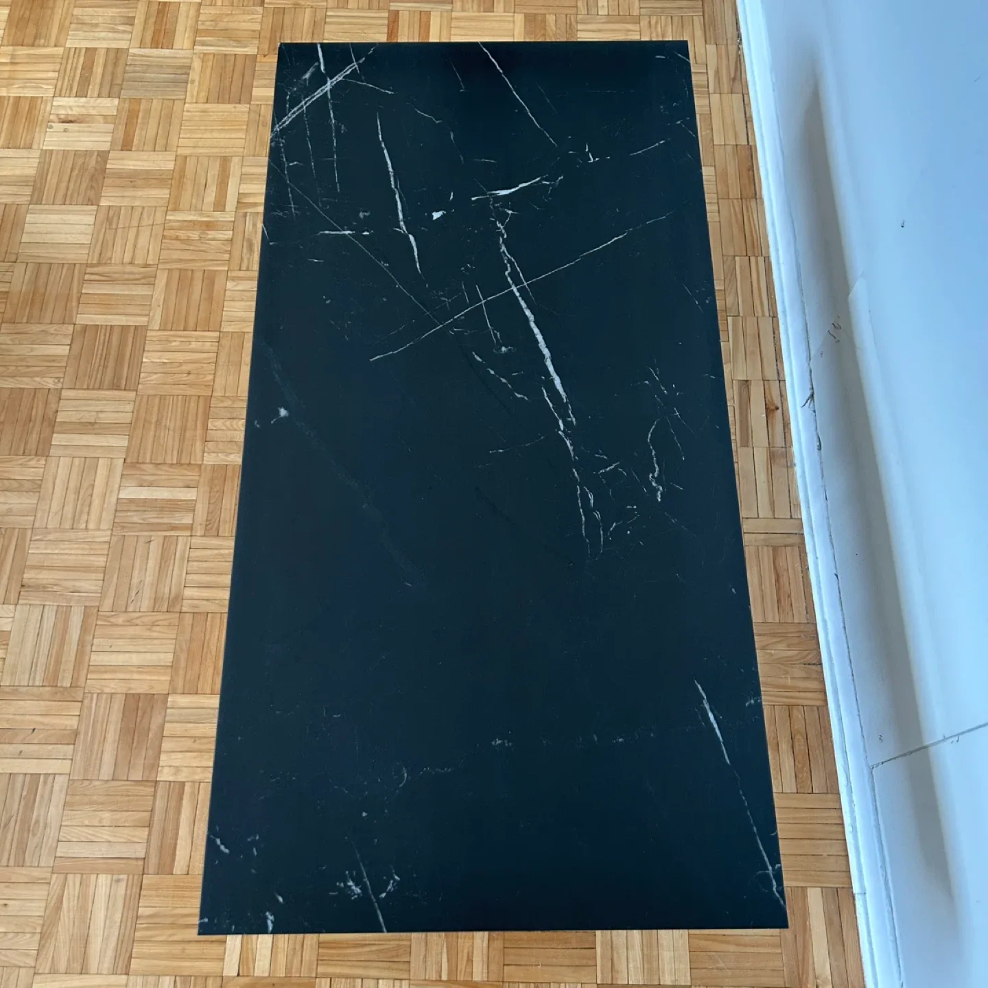 Black marble/ceramic coffee table 120cmx60cm image indicator(8)