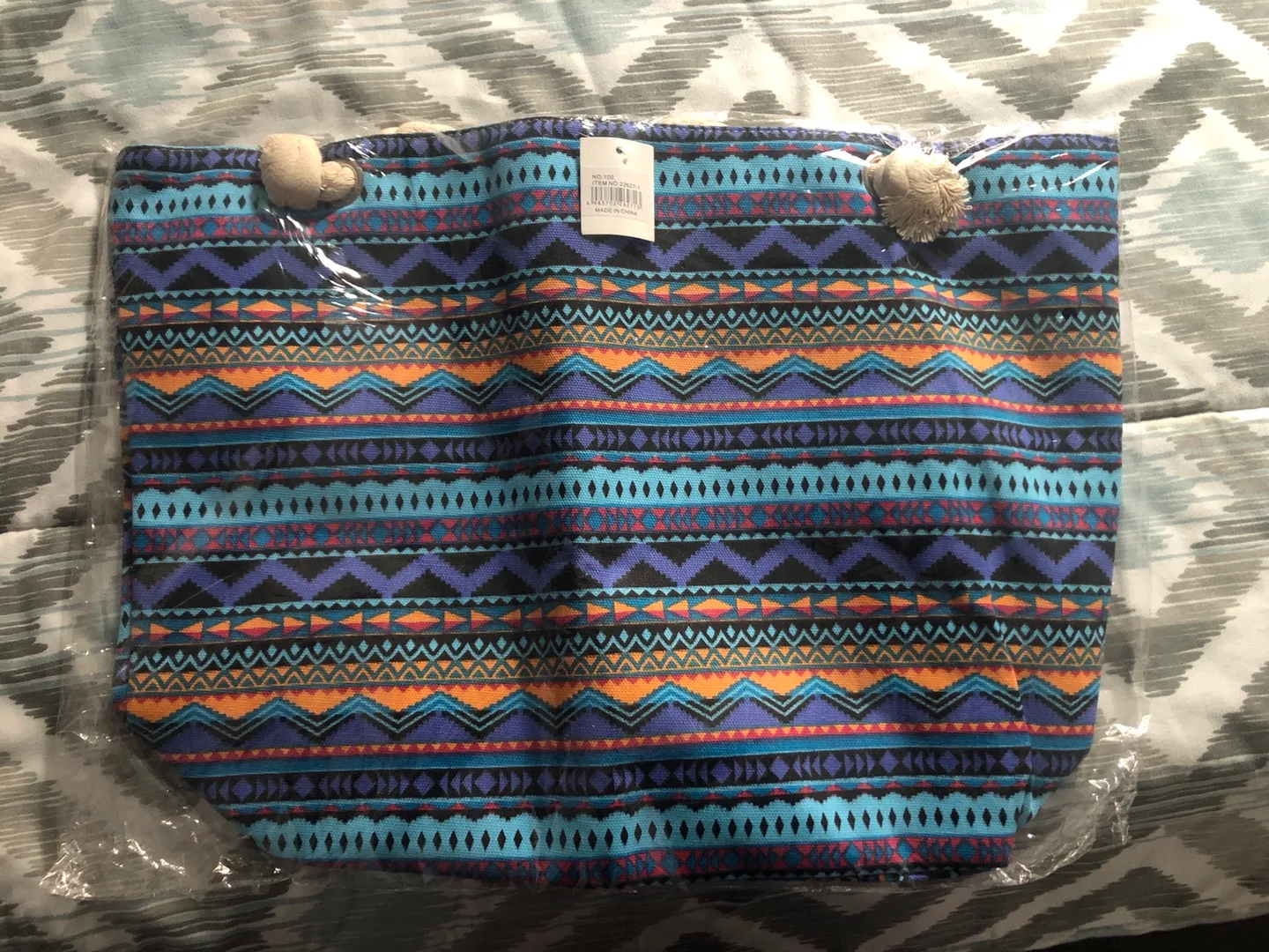 Patterned Tote Bag with Rope Handles image indicator(2)