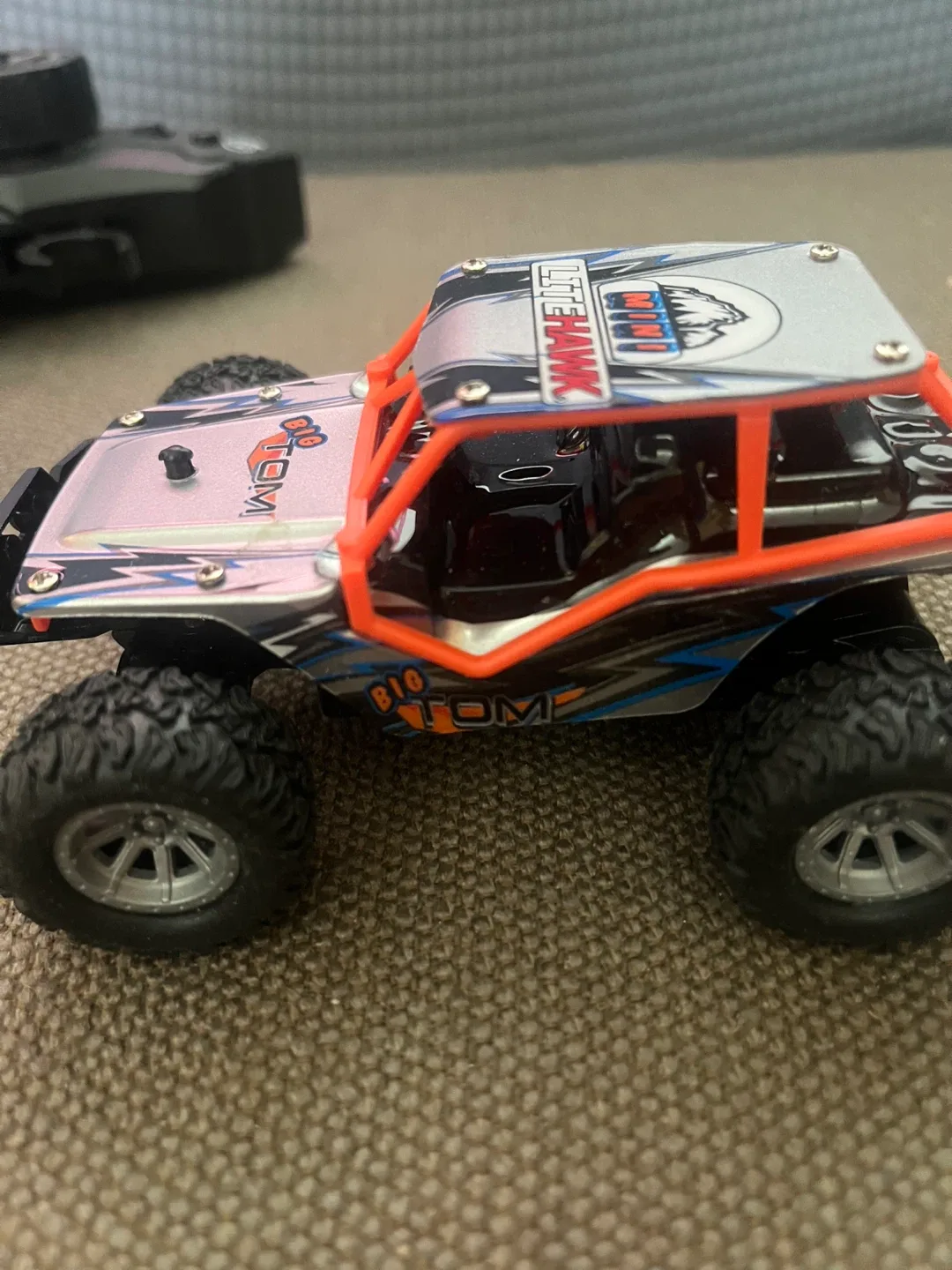 New Litehawk Mini Big Tom RC Truck thumbnail