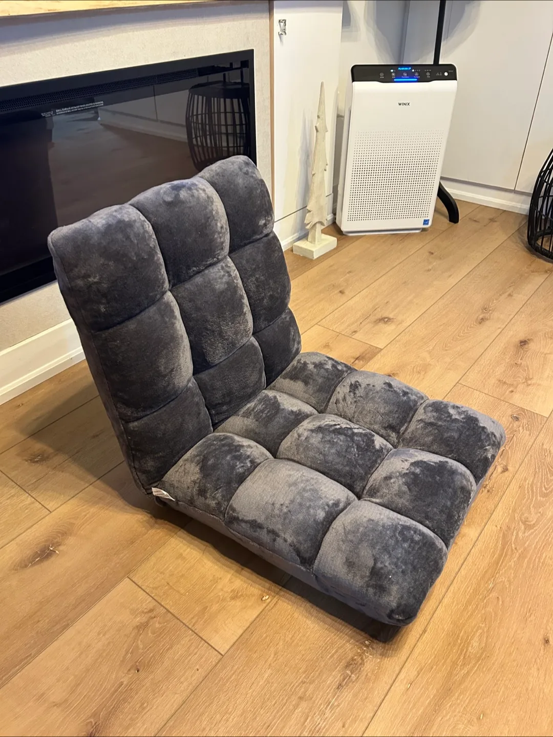 Giantex Gaming Chair Floor with Back Support image indicator(2)