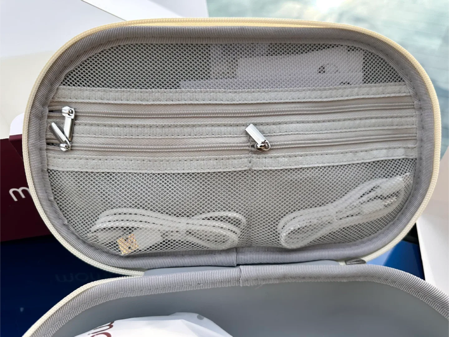 Brand New SEALED Momcozy M5 Breast Pumps - Double image indicator(5)