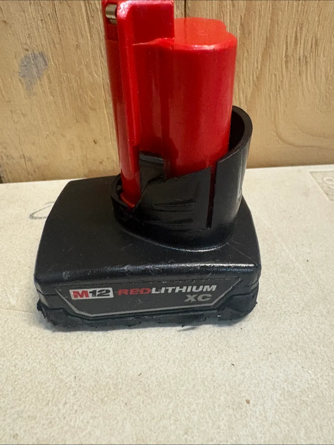 Milwaukee M12 REDLITHIUM XC Battery thumbnail