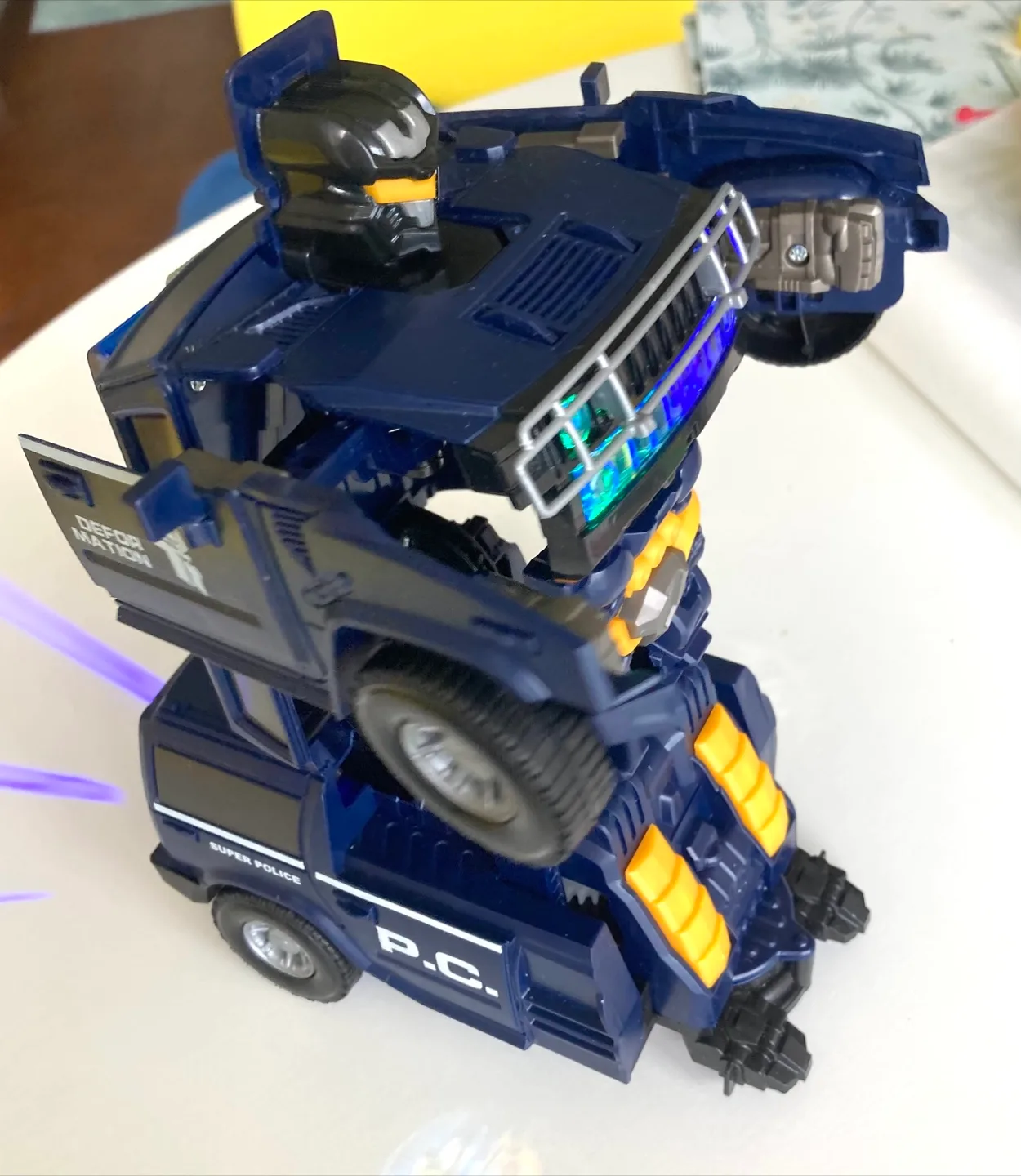 Police Transformer Toy Car image indicator(4)