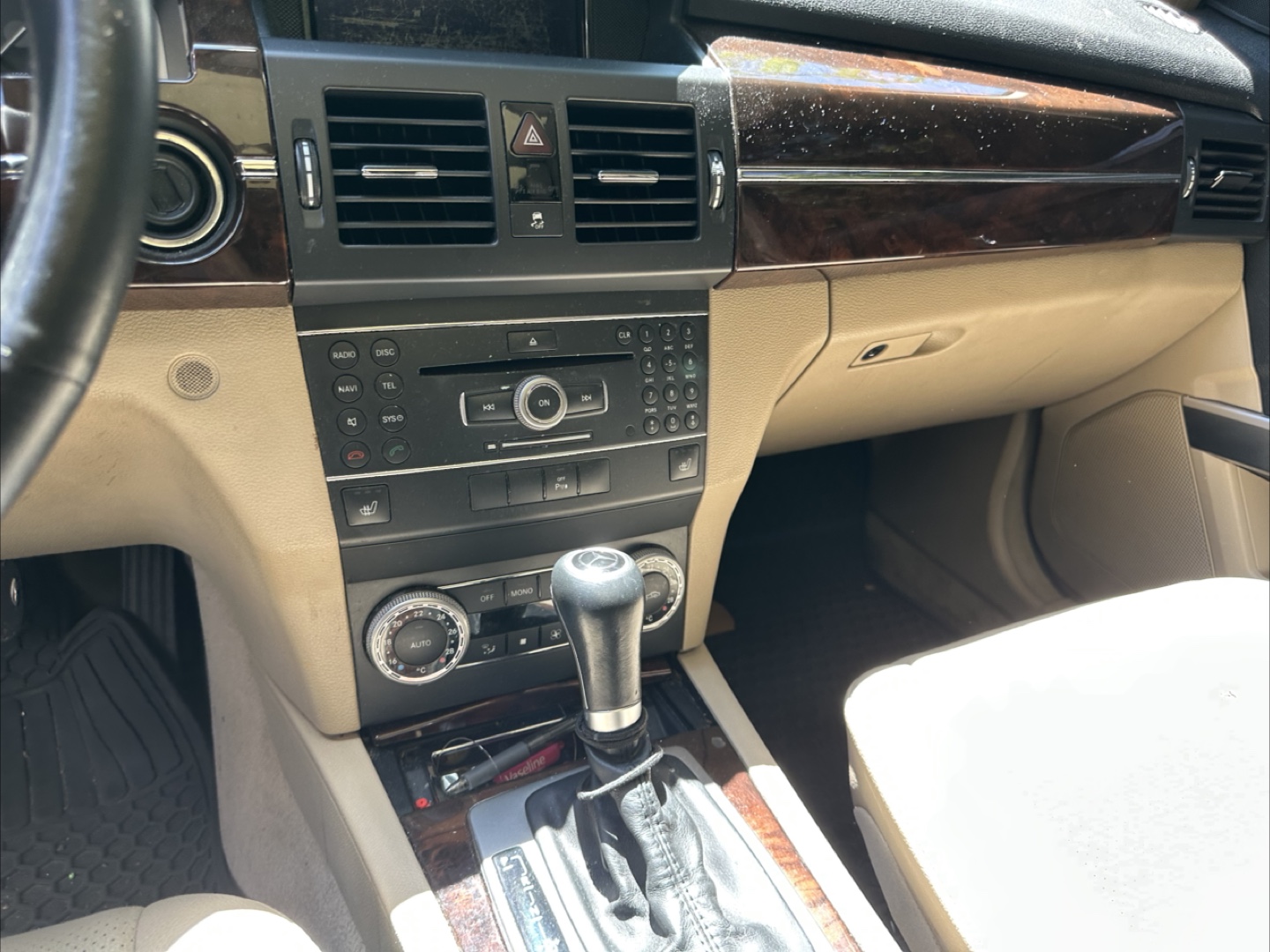 Mercedes-Benz GLK 350 2011 - photo 2