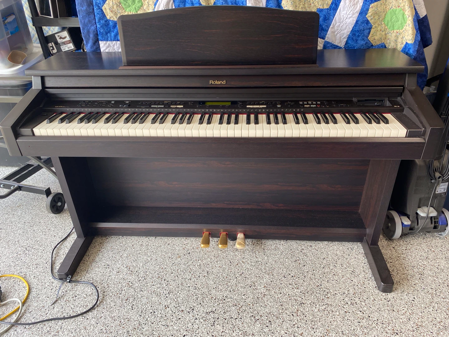 Roland Digital Piano KR-375