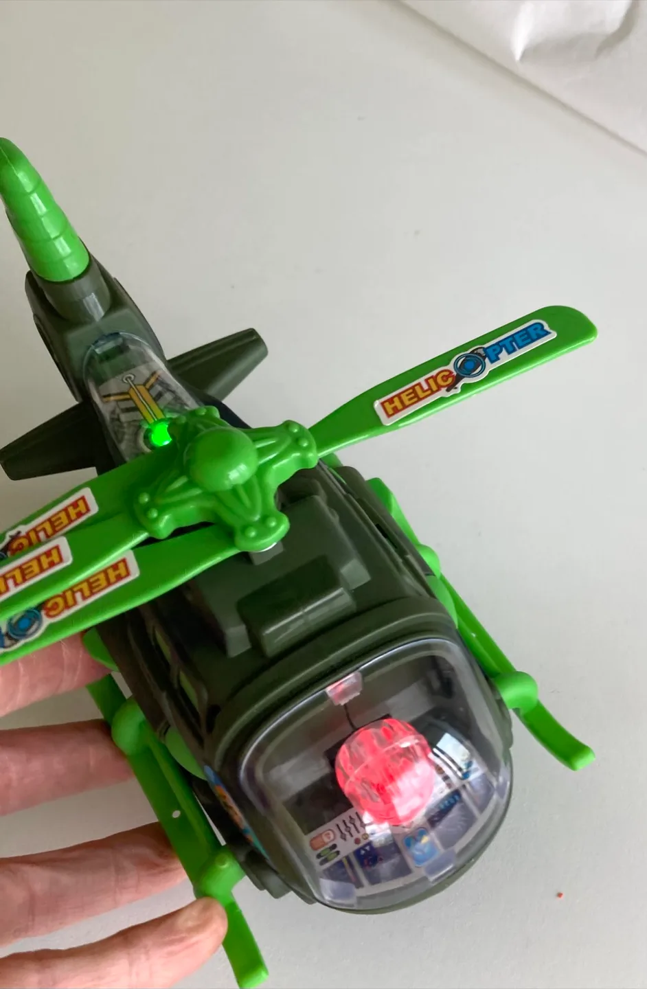 🎁 Toy Helicopter - Green Camo image indicator(4)