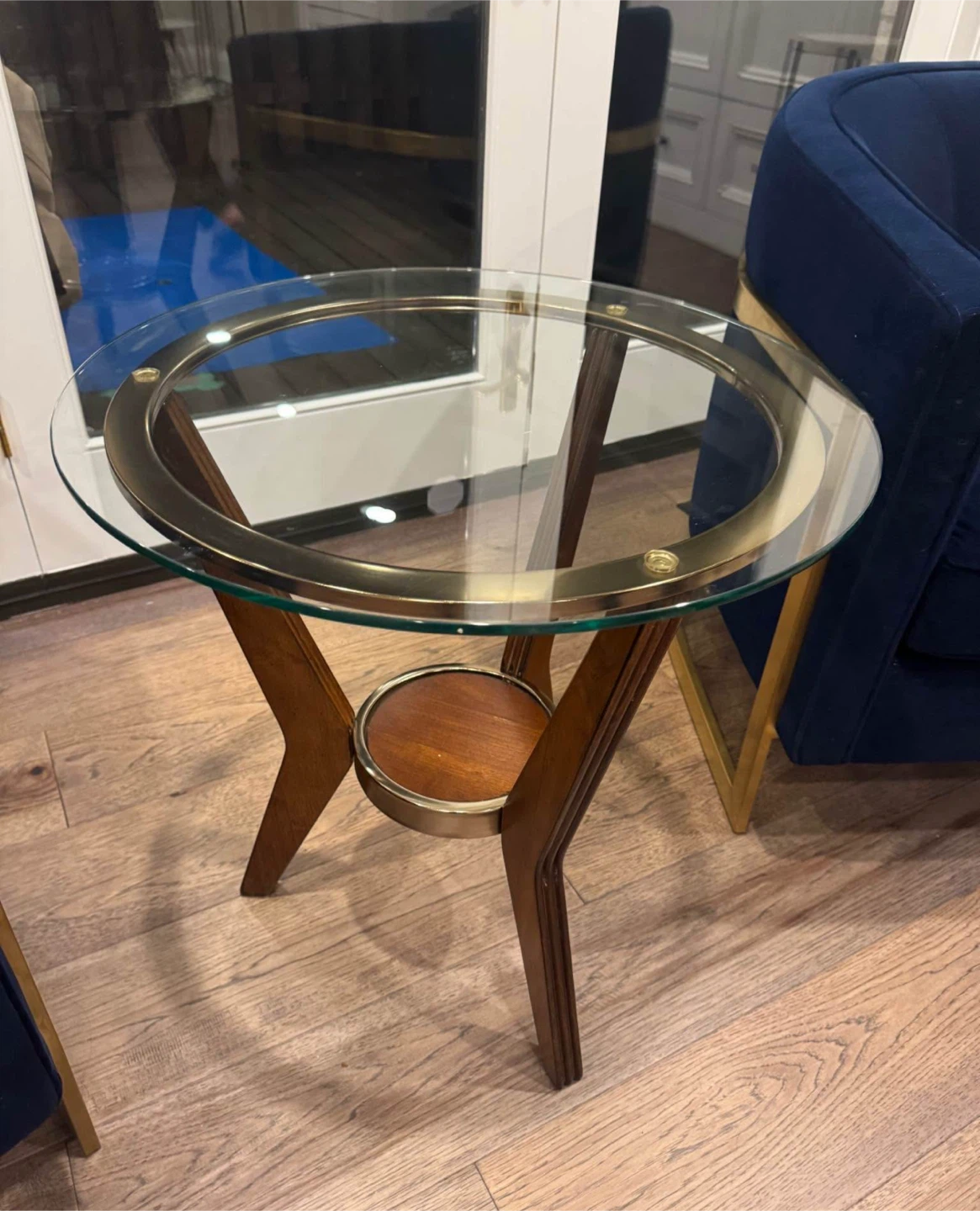 Three glass top tables - photo 2