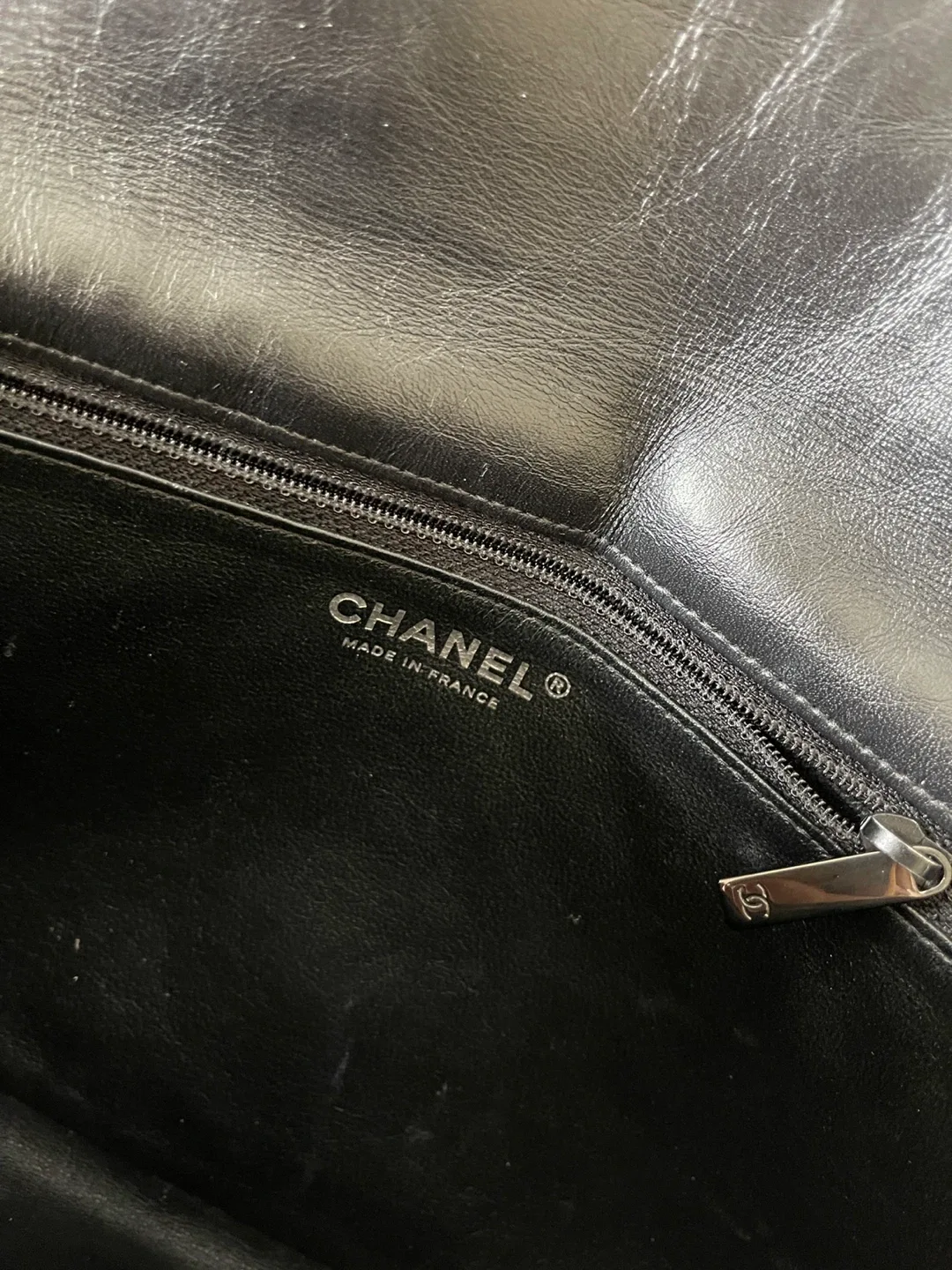 Chanel Black Leather Clutch image indicator(6)