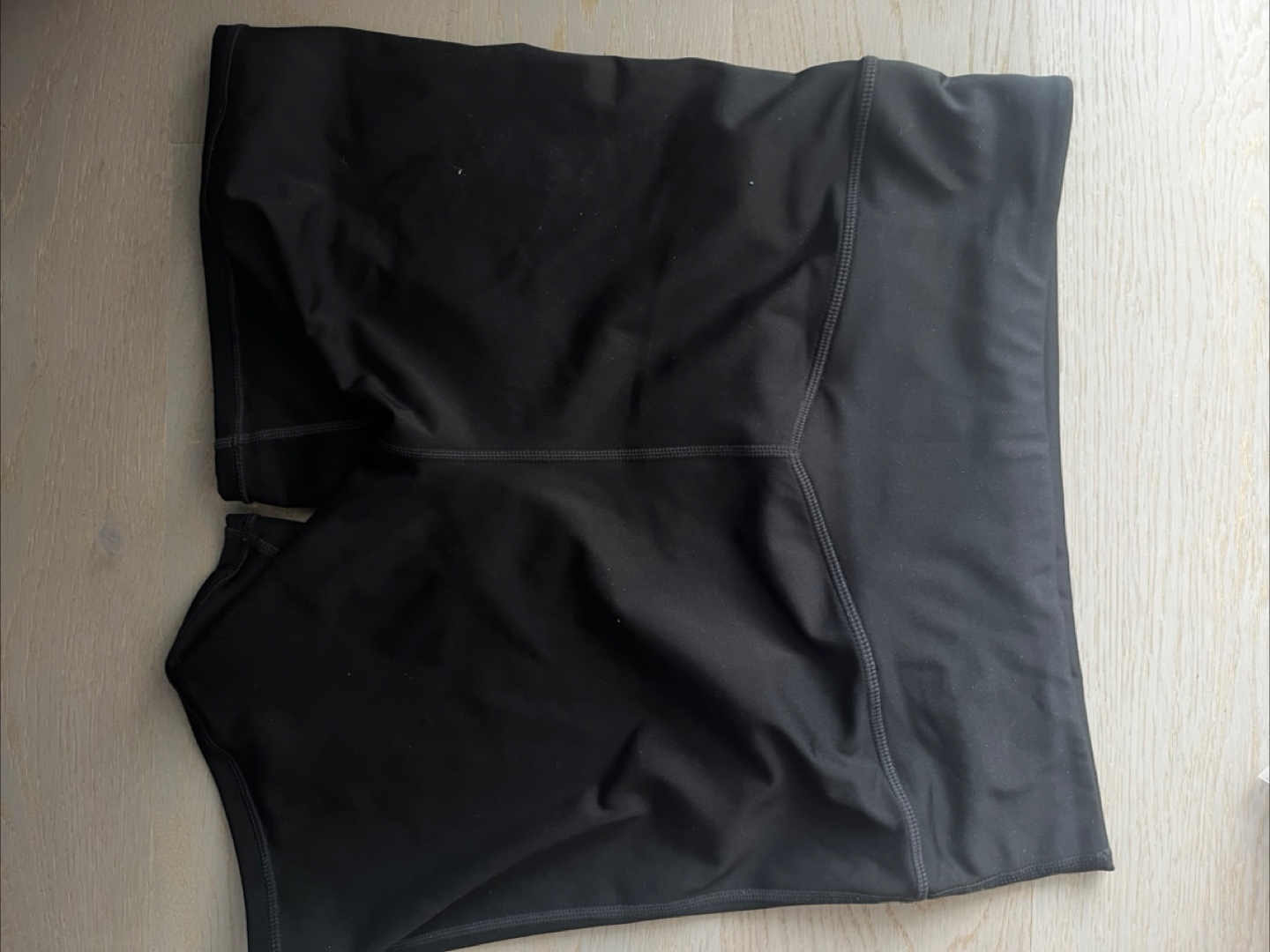 Motion365+ Black Sports Bra & High-Waisted Shorts Set - photo 3