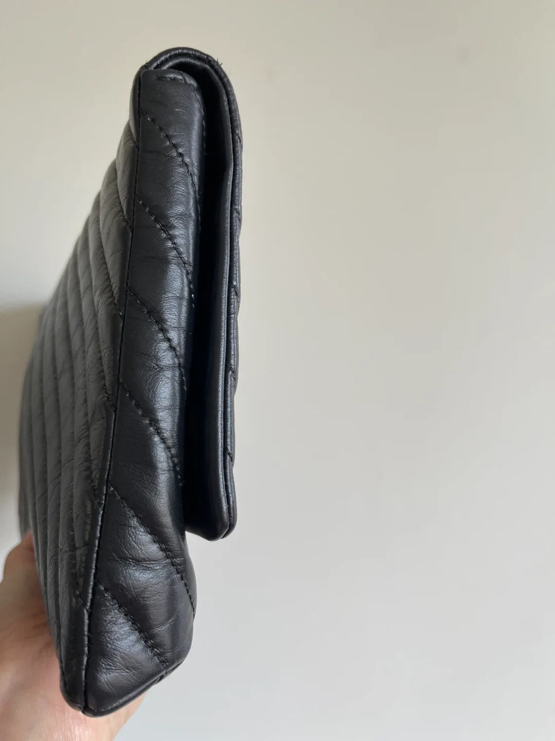 Chanel Black Leather Clutch image indicator(9)