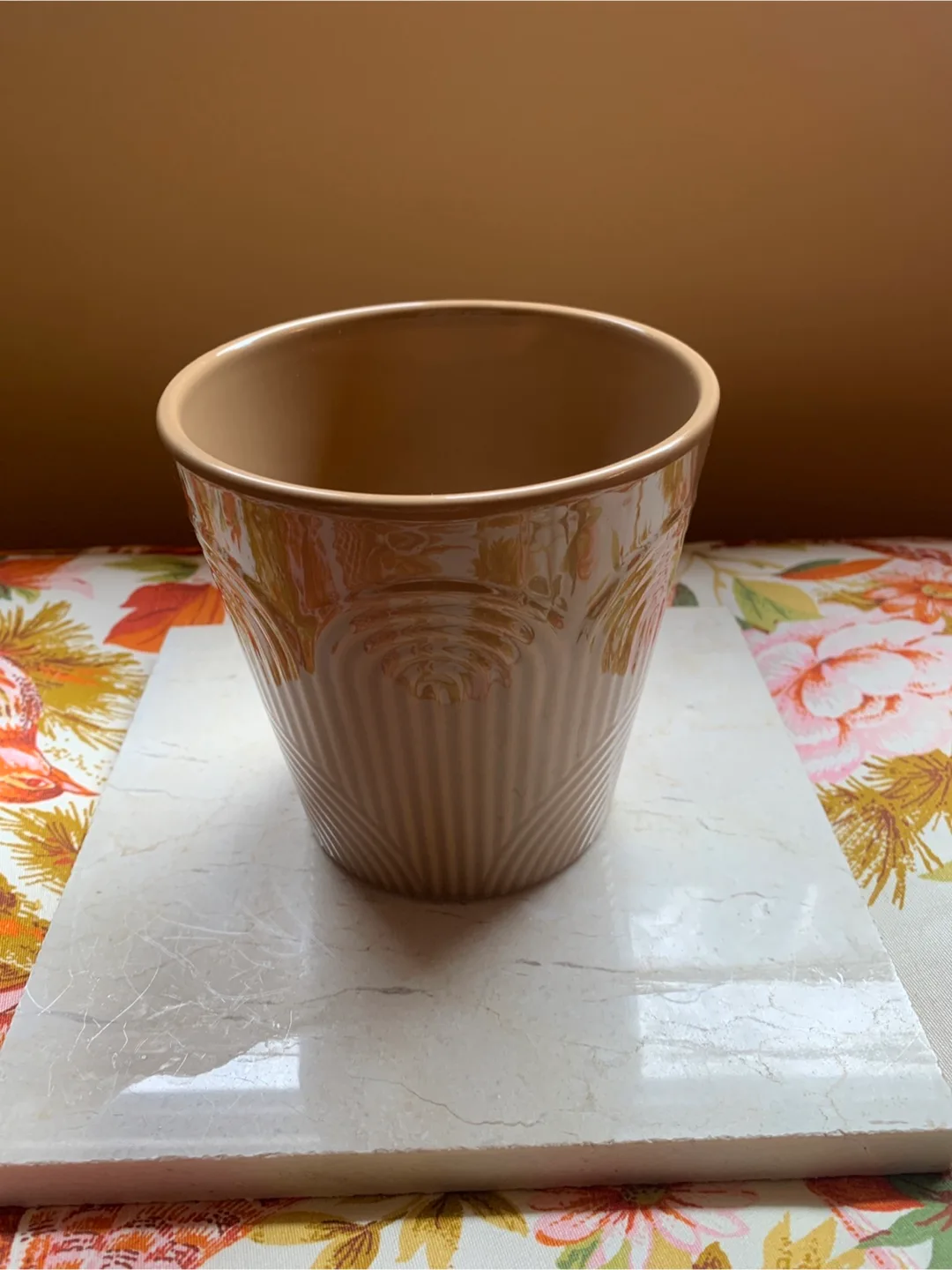 Mocha Brown Ceramic Planter 🥕 thumbnail