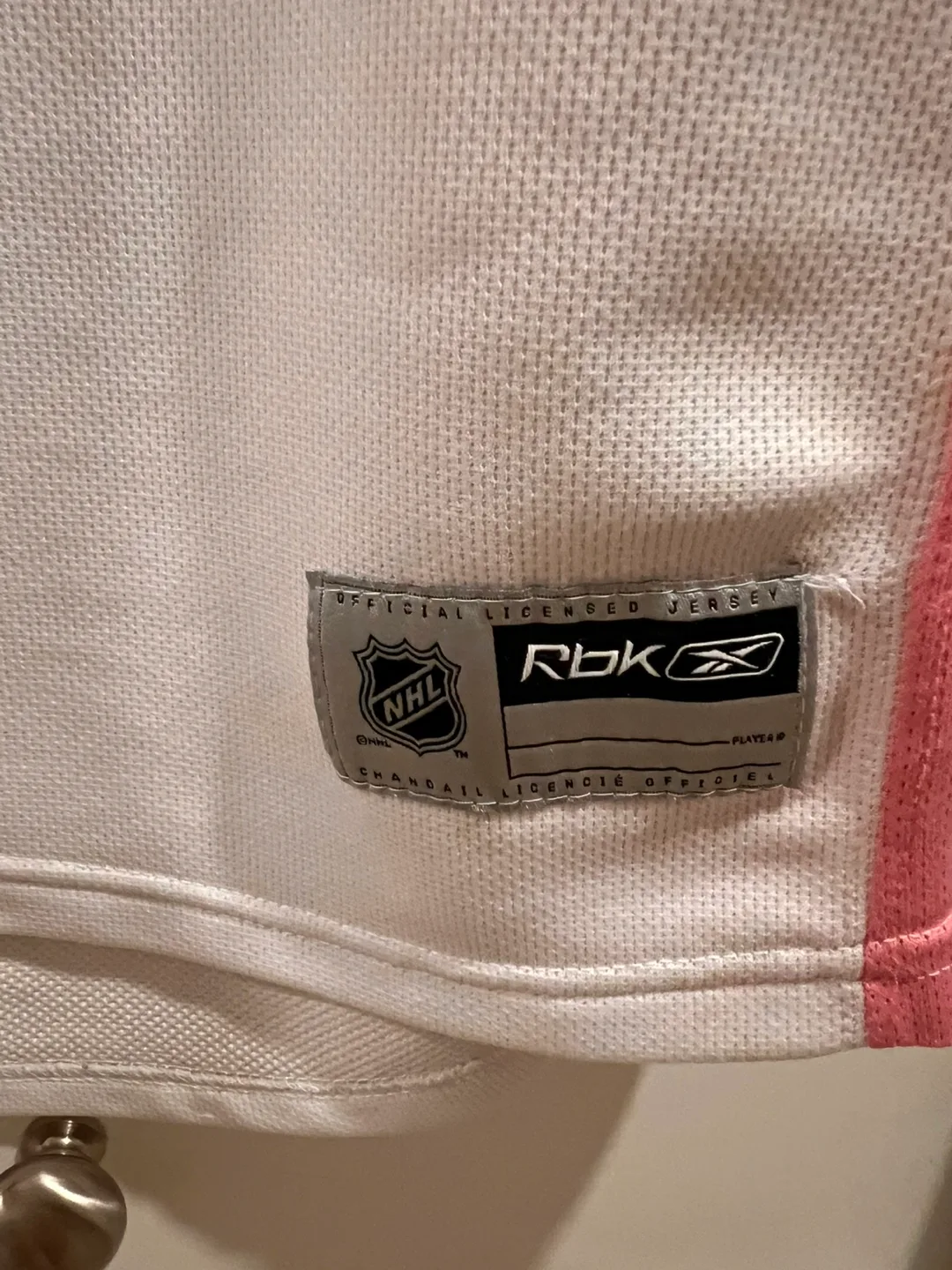 Vancouver Canucks Breast Cancer Awareness Jersey image indicator(4)