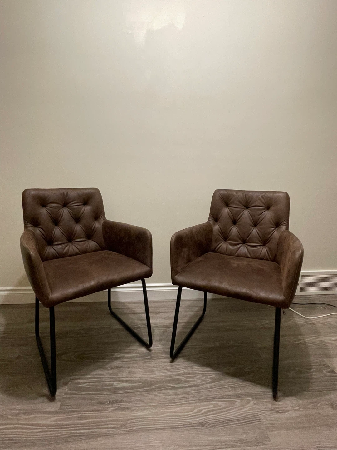 “GINA” dining armchairs