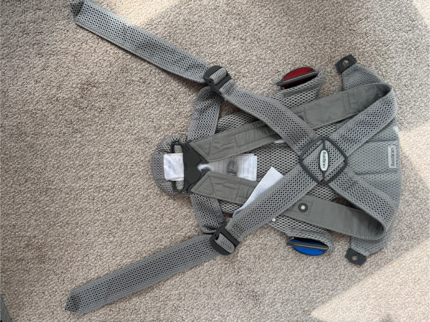 BabyBjorn Mesh Baby Carrier for up to 12 months- Grey image indicator(6)