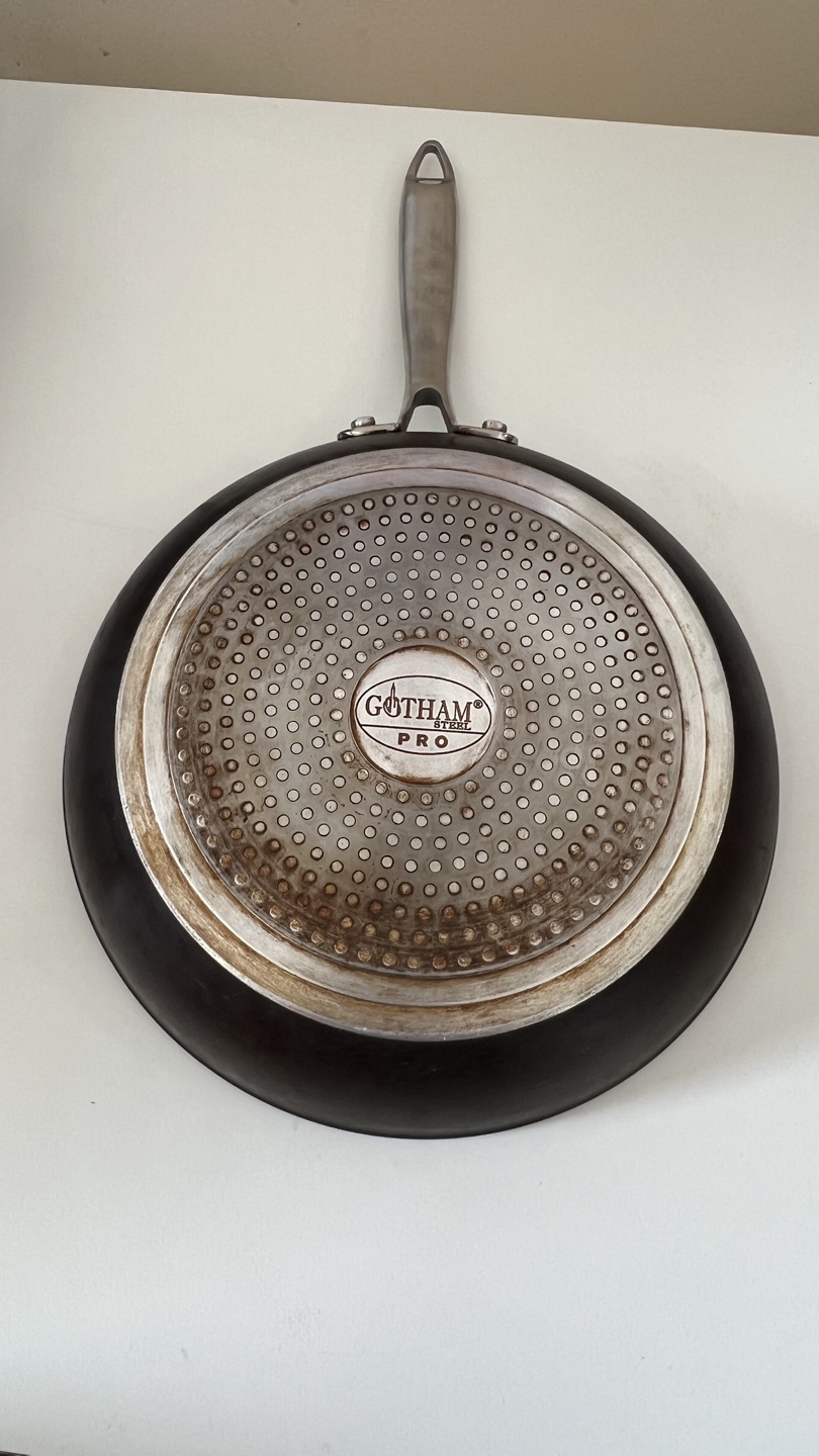 Set of Gotham Steel Pro Non-Stick Skillets - photo 4