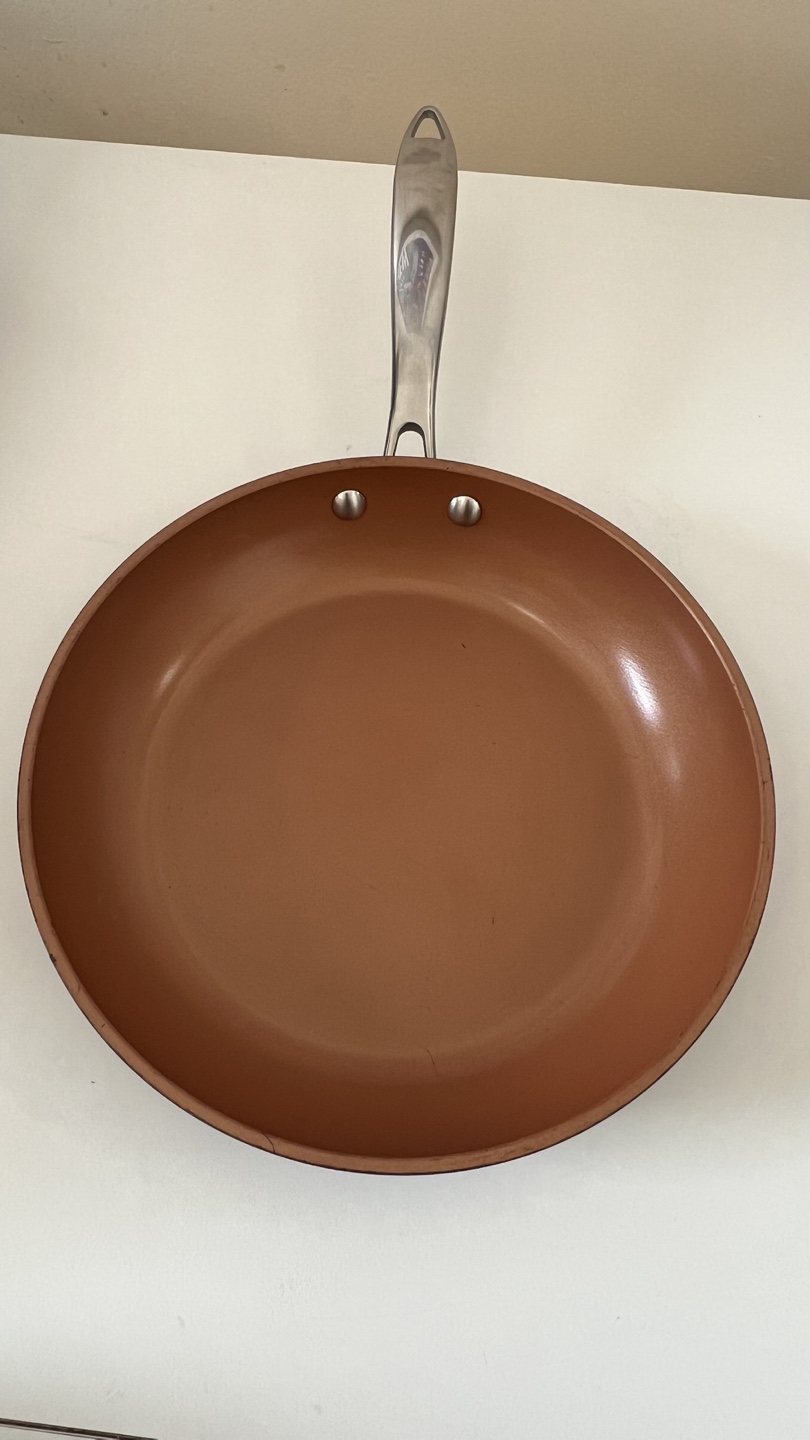 Set of Gotham Steel Pro Non-Stick Skillets - photo 3