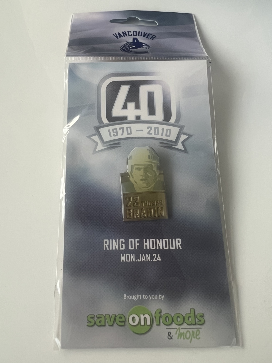 Vancouver Canucks Thomas Gradin 23 Ring of Honour Pin - photo 2