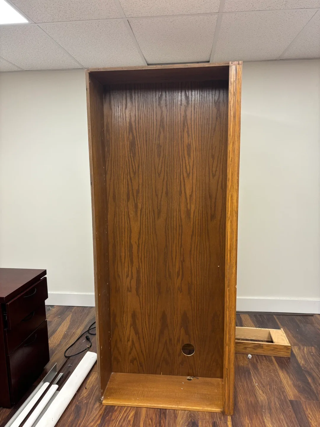 Wooden bookcases image indicator(2)