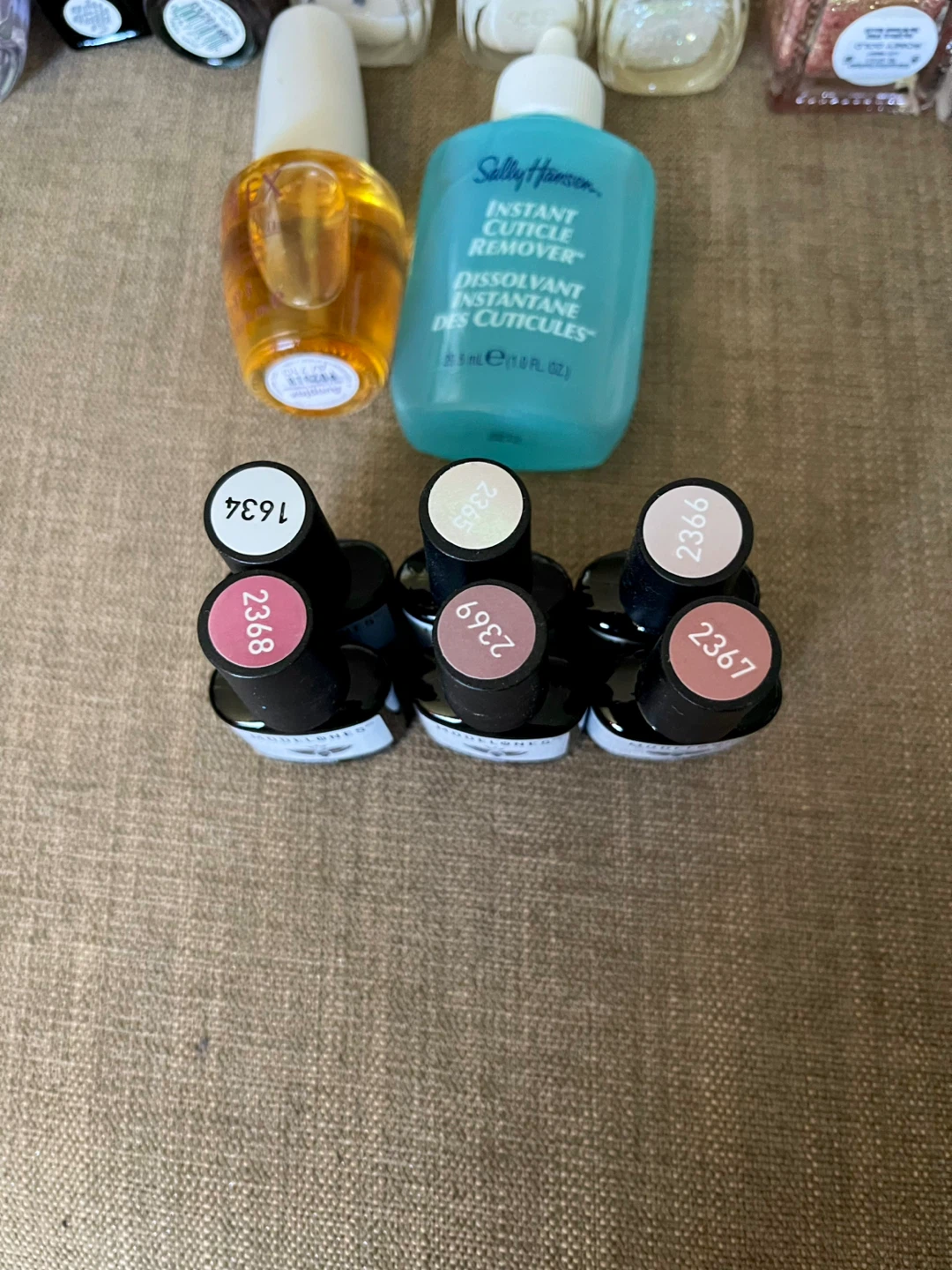 Mixed Lot of Nail Polish - OPI, Essie, Sally Hansen ++ - photo 4