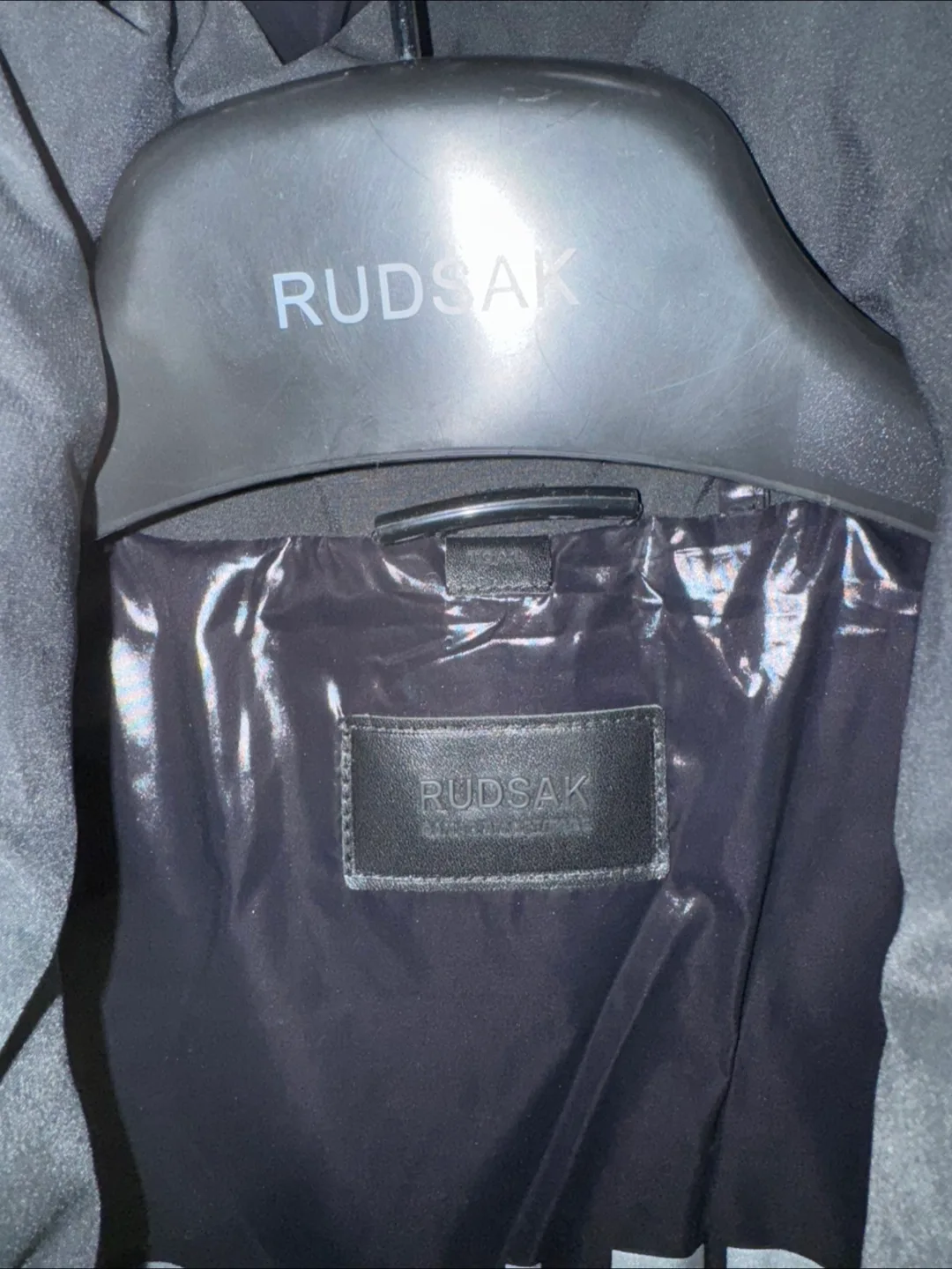 Rudsak Black Puffer Vest image indicator(3)